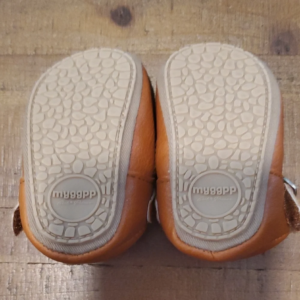 🐻 Charming Brown Baby Walker Shoes